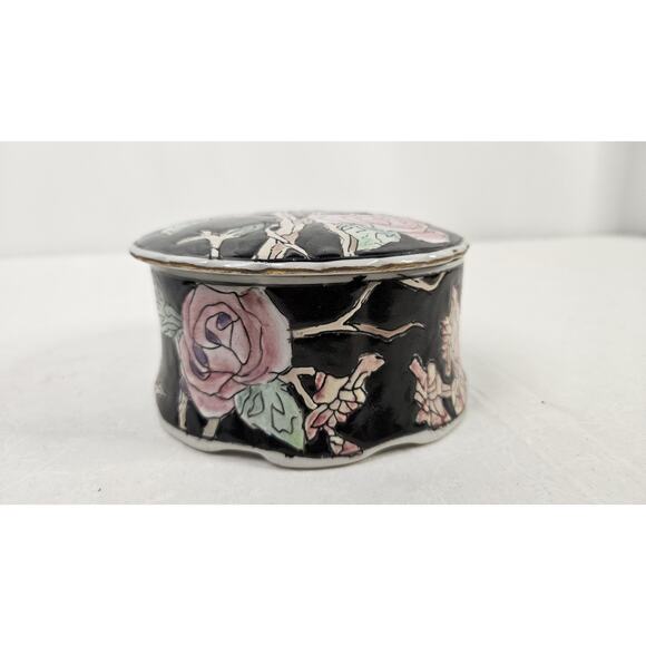 Vintage Toyo Powder Box Vintage Trinket Box Black Floral Cottage Core 4.5" - Picture 3 of 10